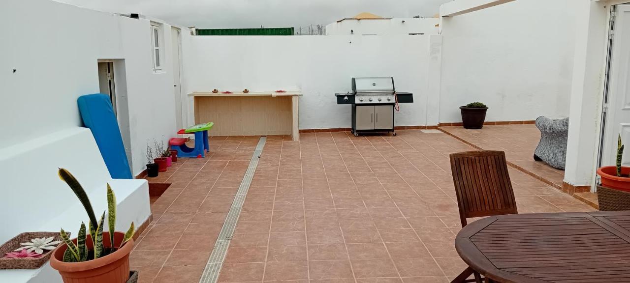 Ferienwohnung Casa Tomas B La Oliva Exterior foto